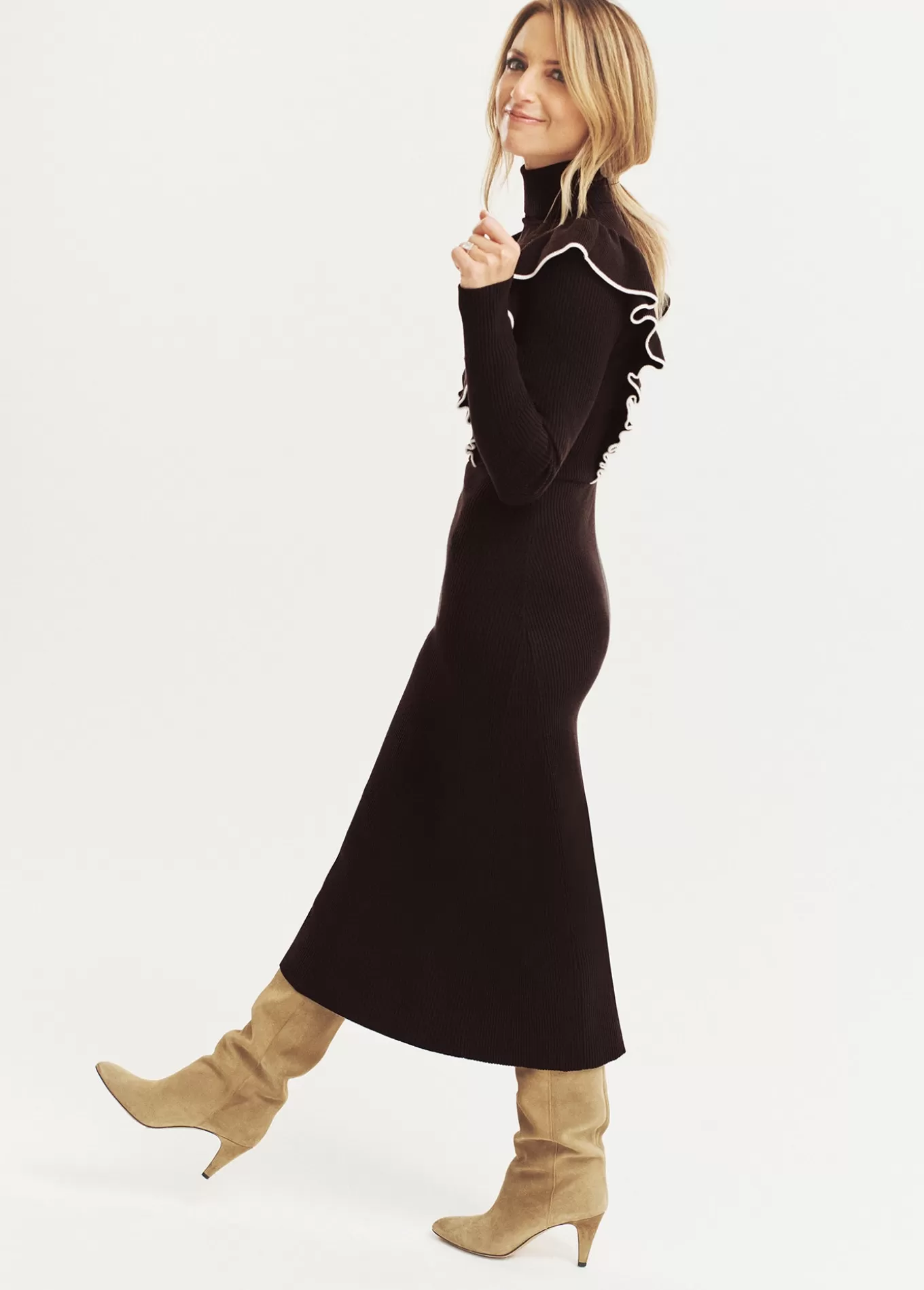 andreas_lookbook_x_joes_jeans__ryder_sweater_dress_2746.webp Women Joe’s Jeans ANDREA'S LOOKBOOK X JOE'S JEANS | RYDER SWEATER DRESS