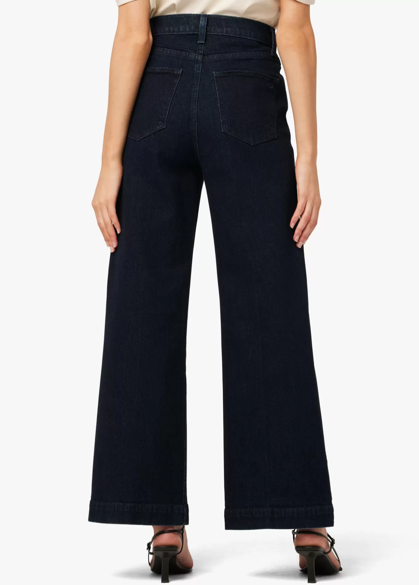 andreas_lookbook_x_joes_jeans__the_pathway_wide_leg_5165.webp Women Joe’s Jeans ANDREA'S LOOKBOOK X JOE'S JEANS | THE PATHWAY WIDE LEG