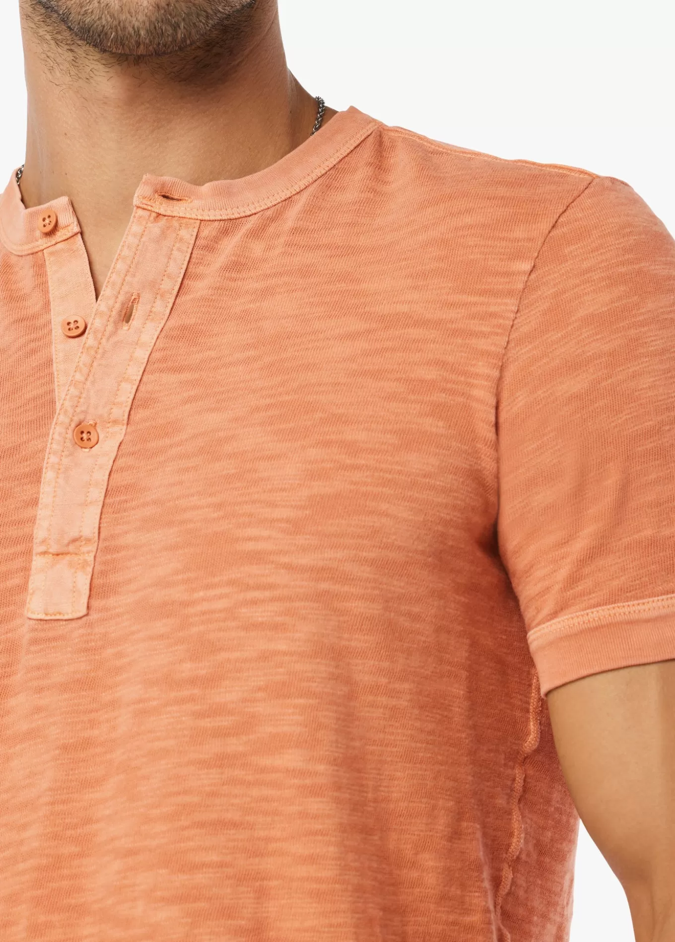 milo_ss_utility_henley_1312.webp Joe’s Jeans MILO S/S UTILITY HENLEY