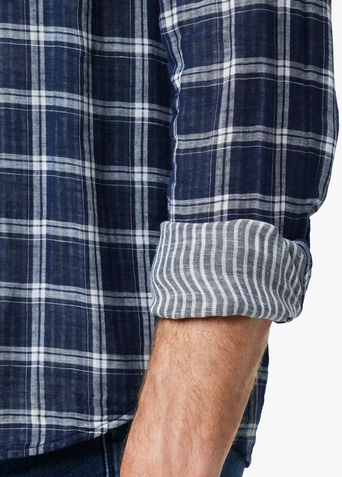 oliver_point_collar_shirt_1487.webp Joe’s Jeans OLIVER POINT COLLAR SHIRT