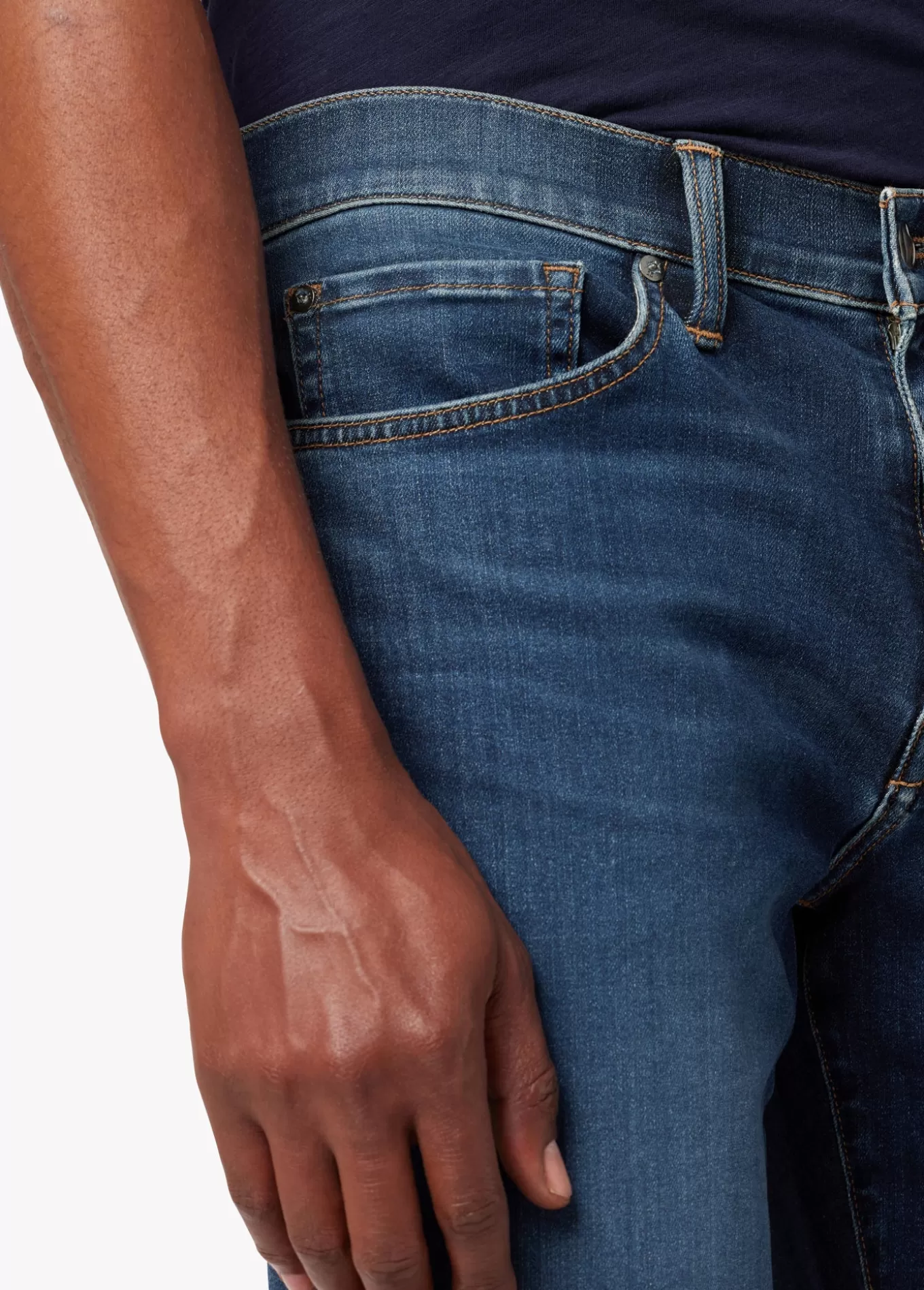 the_brixton_2004.webp Joe’s Jeans THE BRIXTON