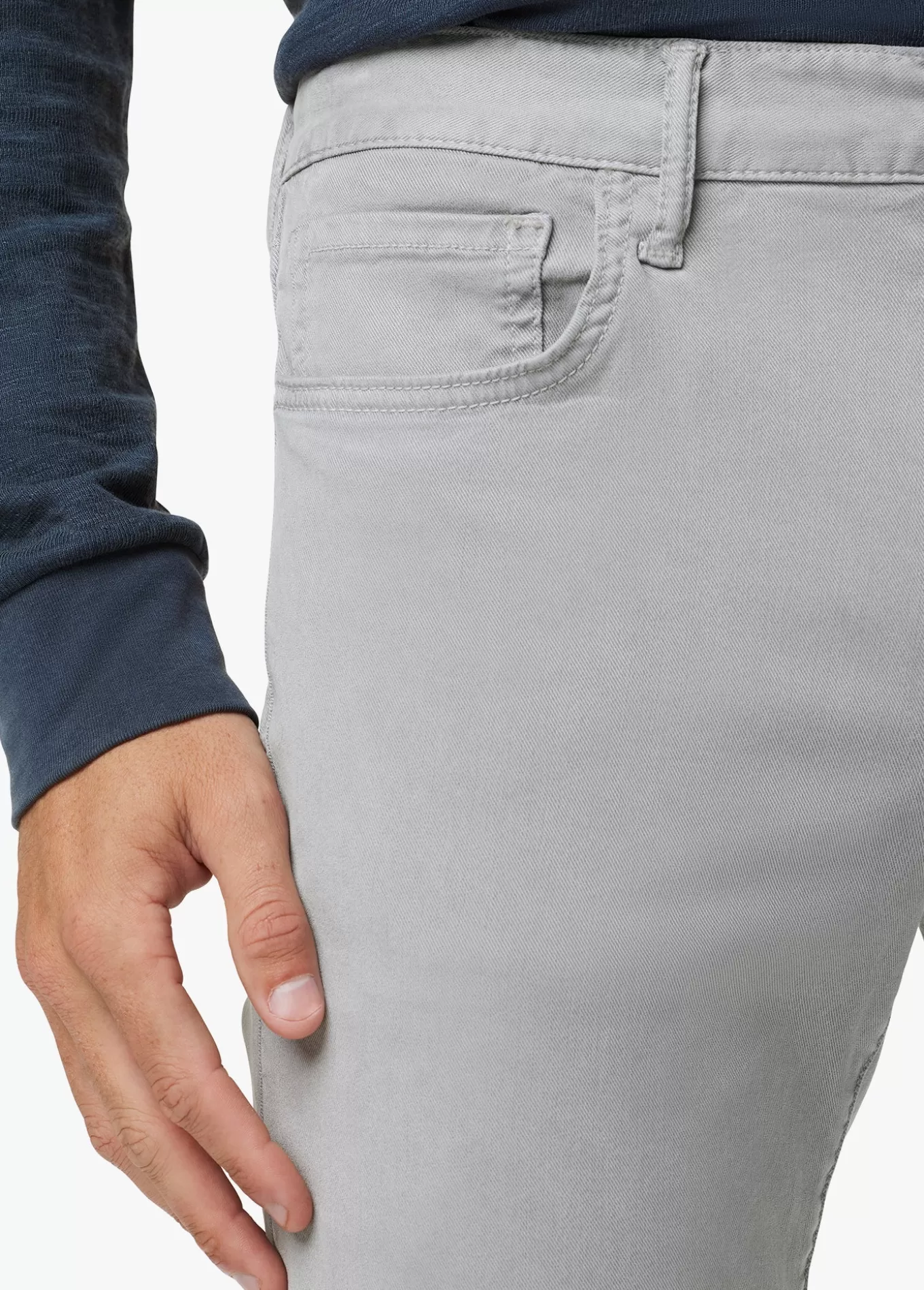 the_brixton_twill_2453.webp Joe’s Jeans THE BRIXTON TWILL