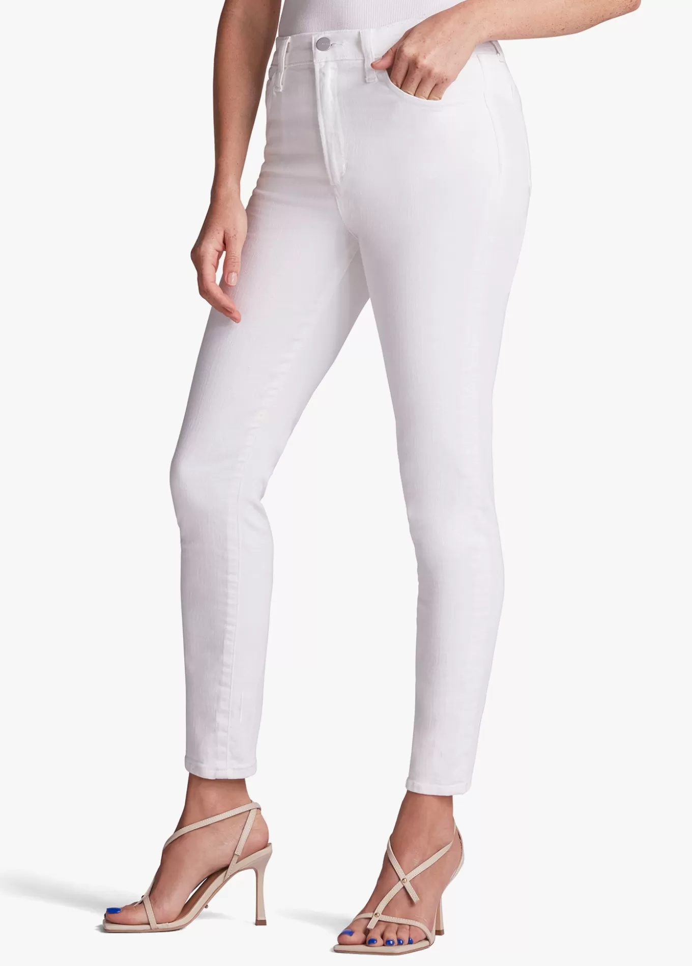 Women Joe’s Jeans THE CHARLIE PETITE