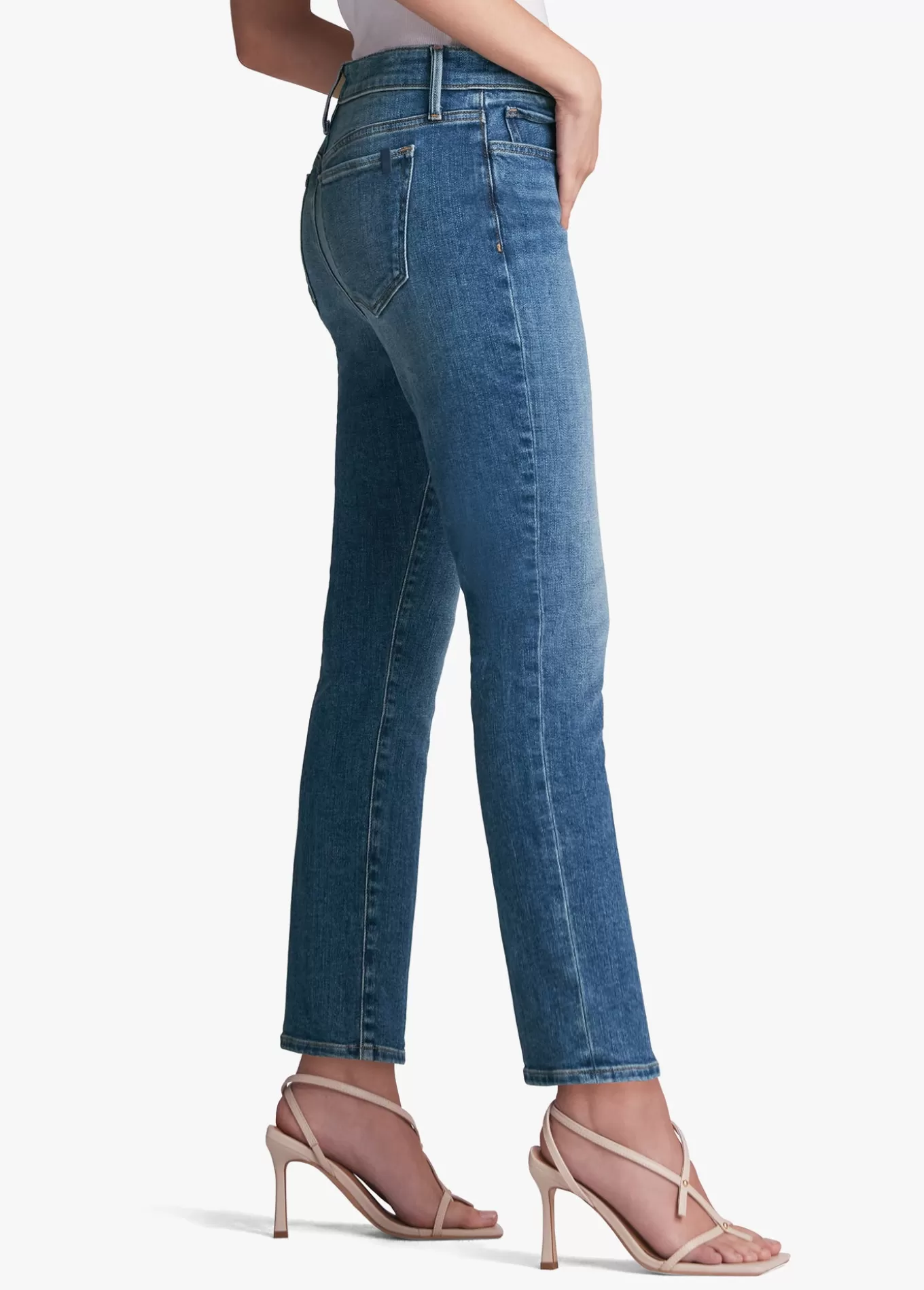 Women Joe’s Jeans THE LARA PETITE