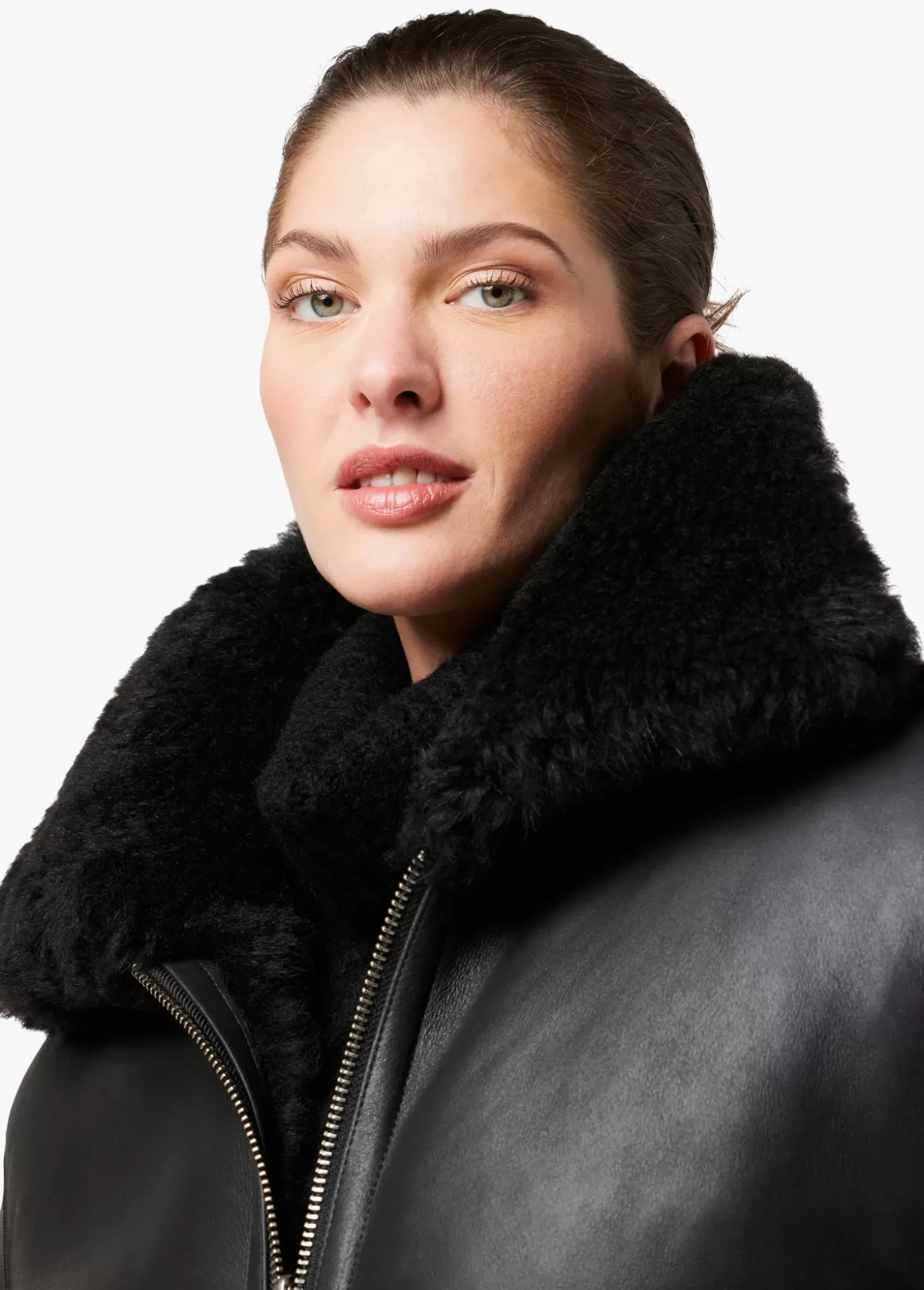 the_lisa_reversible_shearling_leather_jacket_3049.webp Women Joe’s Jeans THE LISA REVERSIBLE SHEARLING LEATHER JACKET