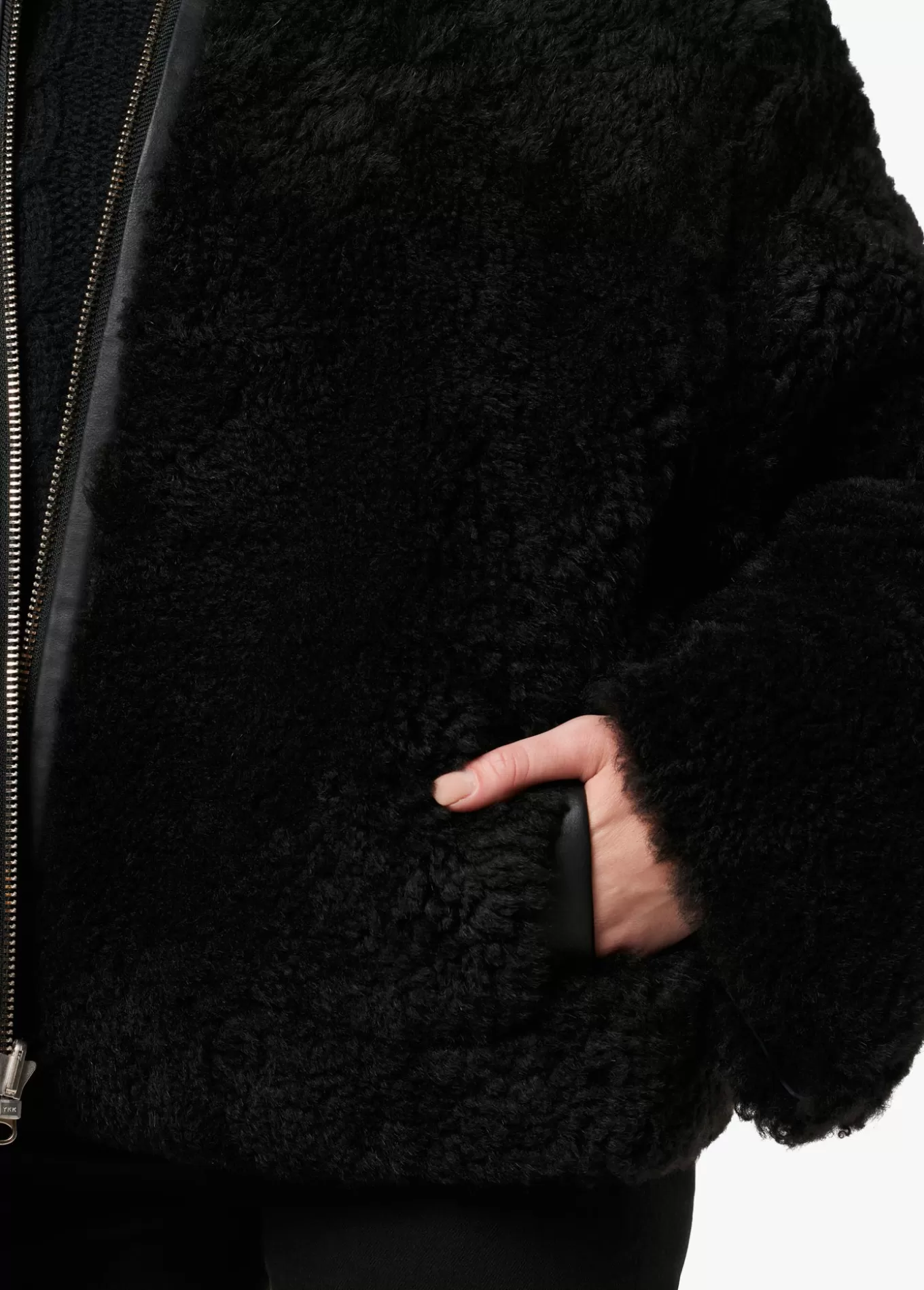 the_lisa_reversible_shearling_leather_jacket_3054.webp Women Joe’s Jeans THE LISA REVERSIBLE SHEARLING LEATHER JACKET