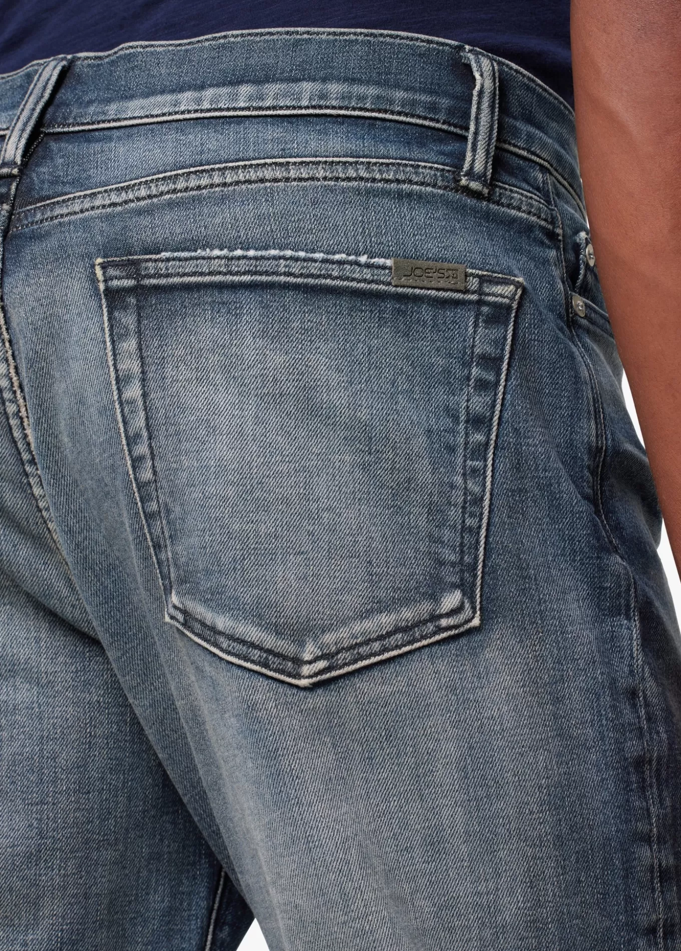 the_roux_1576.webp Joe’s Jeans THE ROUX