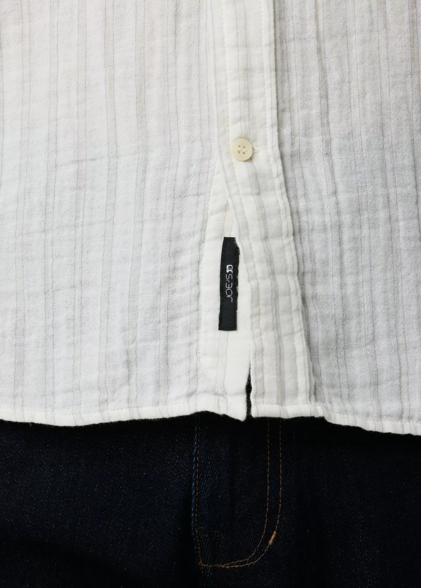 the_theo_shirt_1285.webp Joe’s Jeans THE THEO SHIRT